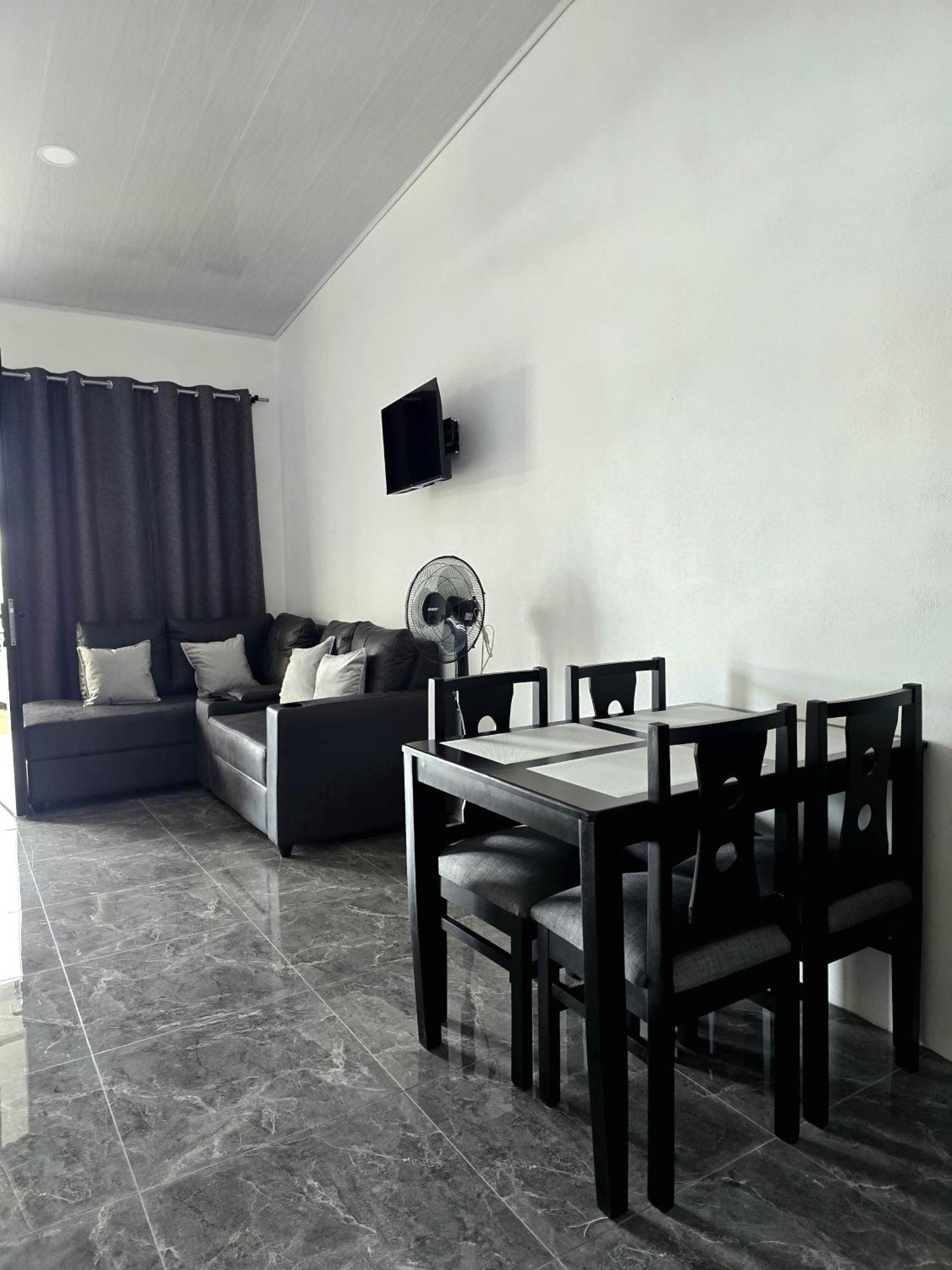 Cattleya Living Studio Monteverde Luaran gambar