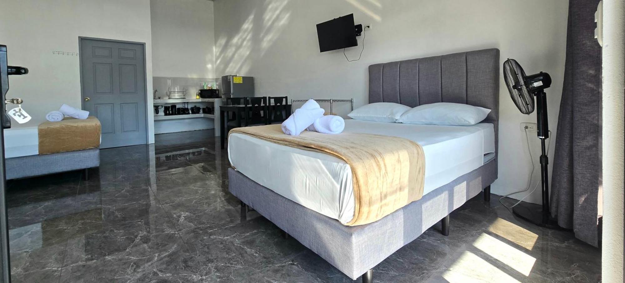 Cattleya Living Studio Monteverde Luaran gambar